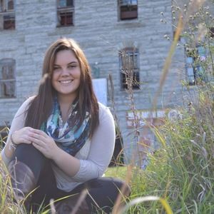 Meet your Posher, Carlee